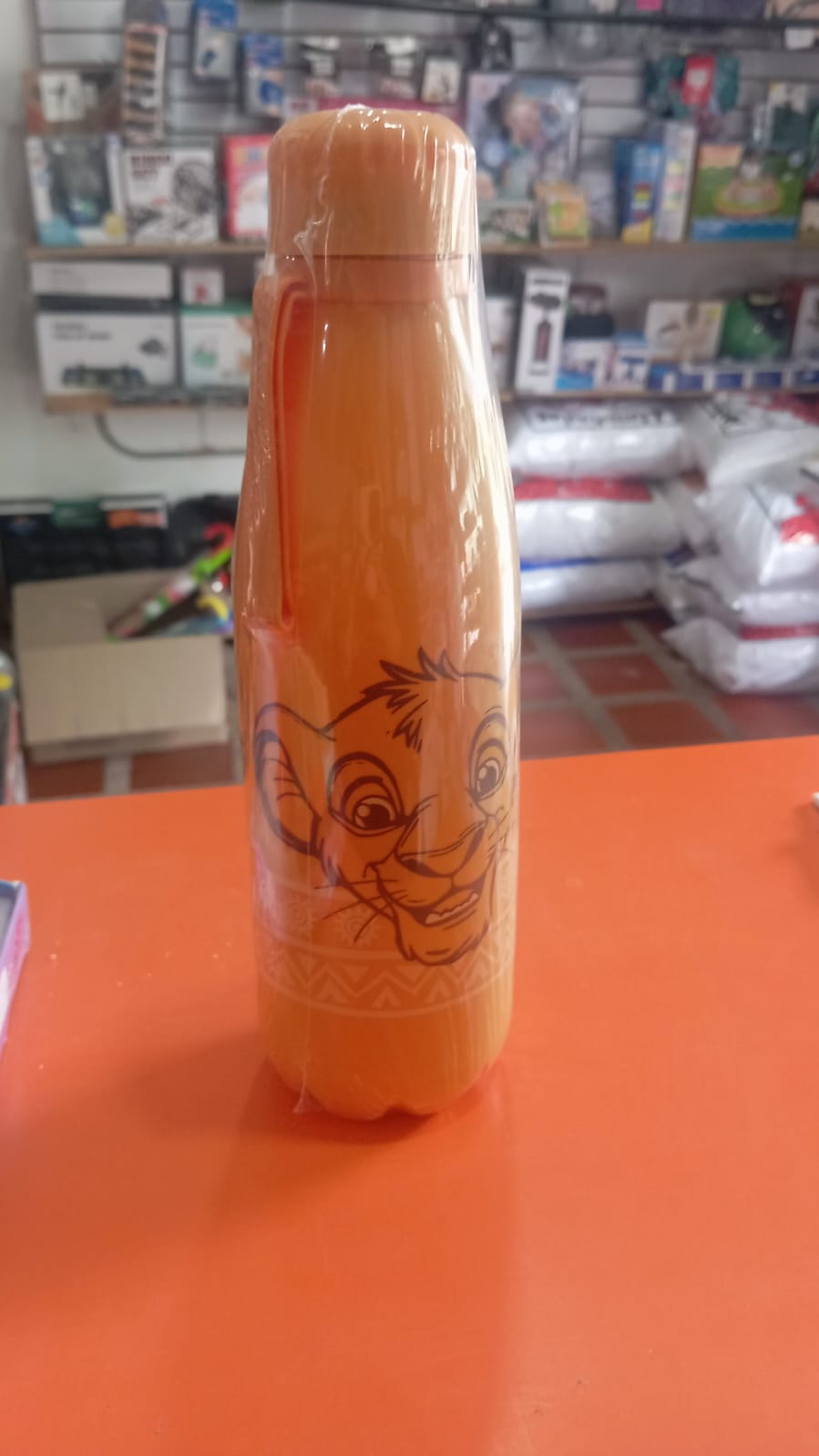 BOTELLA VIK REY LEON