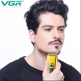 MAQUINA PARA AFEITAR VGR V-332